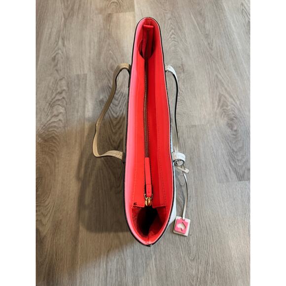 Kate Spade New York Leather Travel Satchel Tote in Beige/Hot Pink Interior - Picture 3 of 11